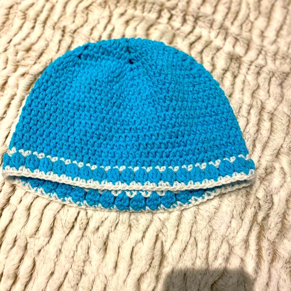 Hand made hat - Picture 1 of 2